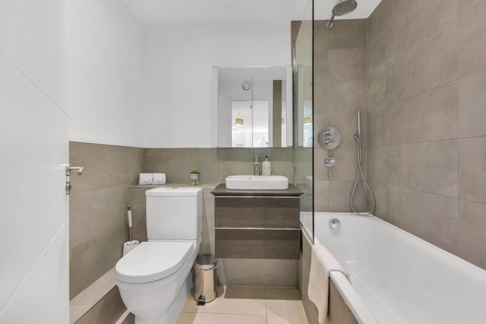 Mysquare Elegant Serviced Near Camden Road Londres